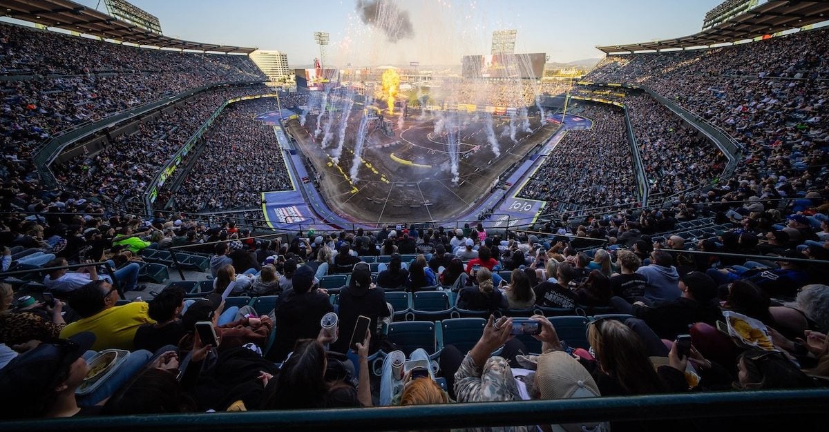 Supercross : Results From Anaheim 2, California