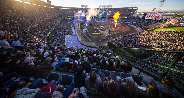 Supercross : Results From Anaheim 1, California