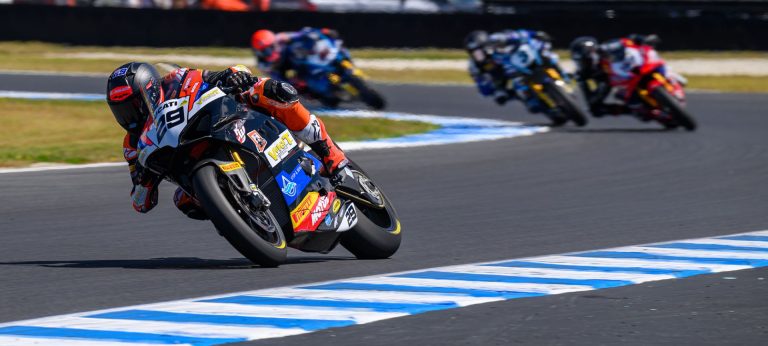 ASBK: Voight Wins Season Opener at Phillip Island