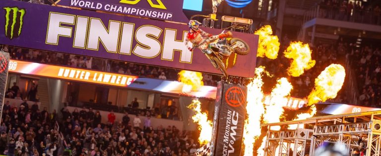 Supercross: More From Teams at Arlington, Texas