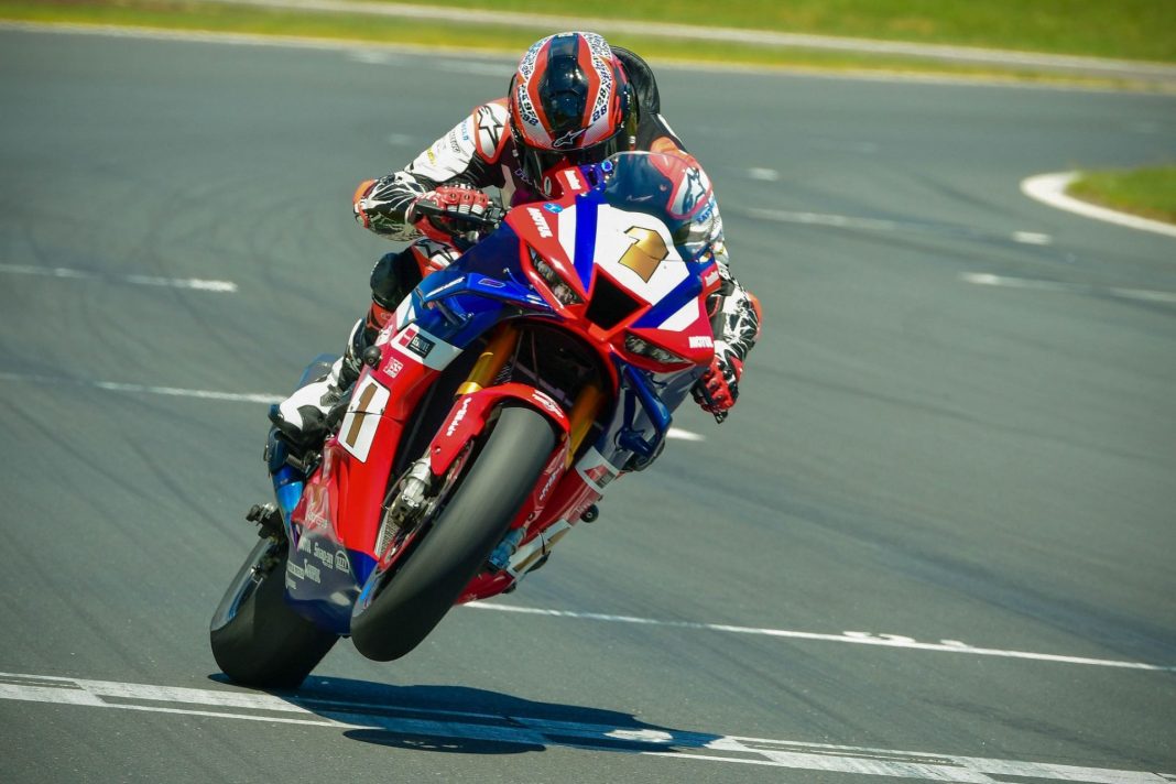 Team Rees Motorcycles NZSB: Rees Dominates Burt Munro Challenge - Roadracing World Magazine ...