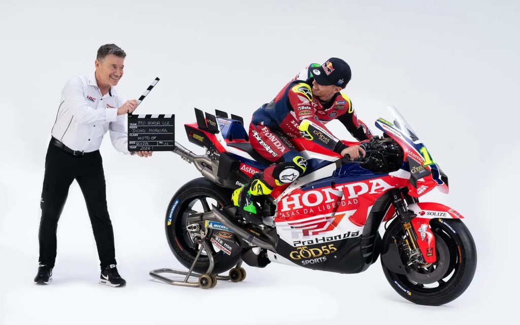 MotoGP: Honda LCR Unveils Its 2026 Colors - Roadracing World Magazine ...