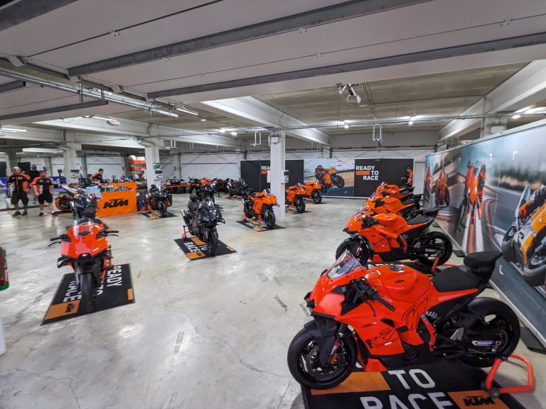 RW Video: KTM 990 RC R Walkaround