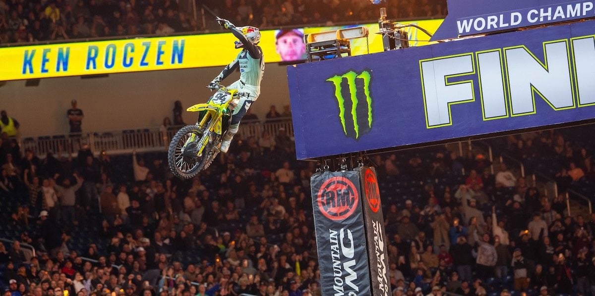 Supercross: More From Teams at Detroit, Michigan