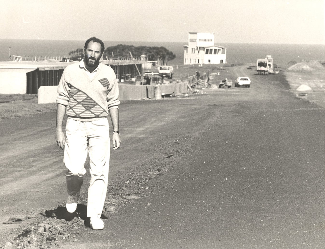 Oxley Bom MotoGP Podcast: Making Tracks With Bob Barnard