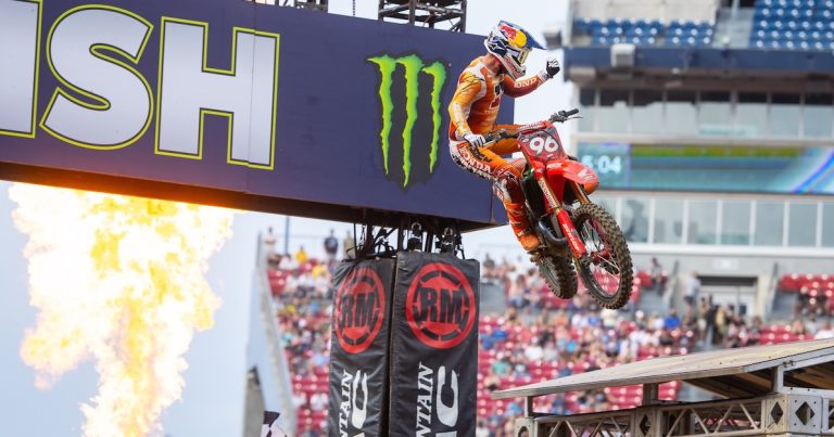 Supercross: More From Teams at Nashville, TN