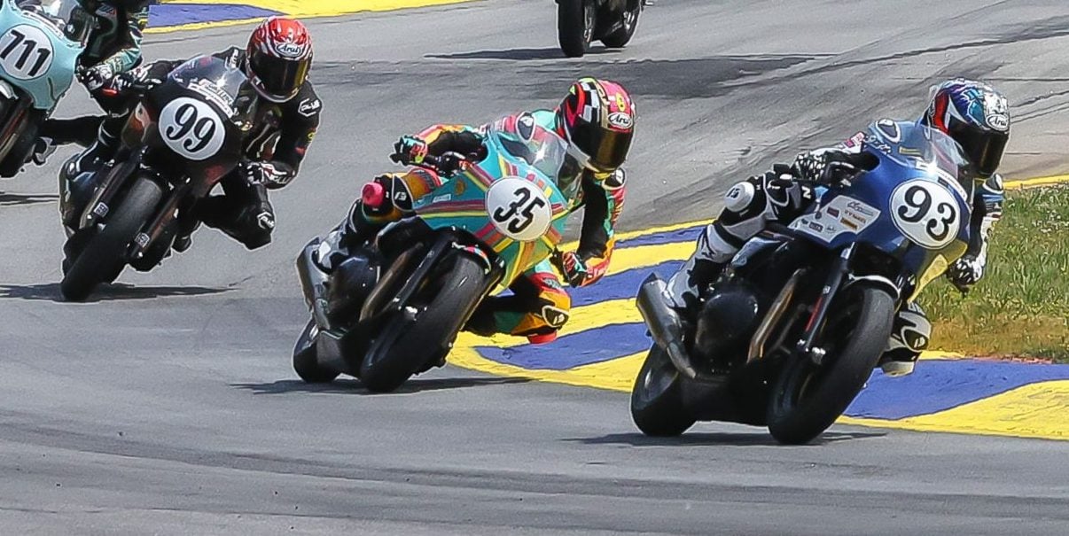 MotoAmerica: Everitt Takes Provisional Build. Train. Race. Pole At Road America Everitt BTR Q1 BJNE1037 P