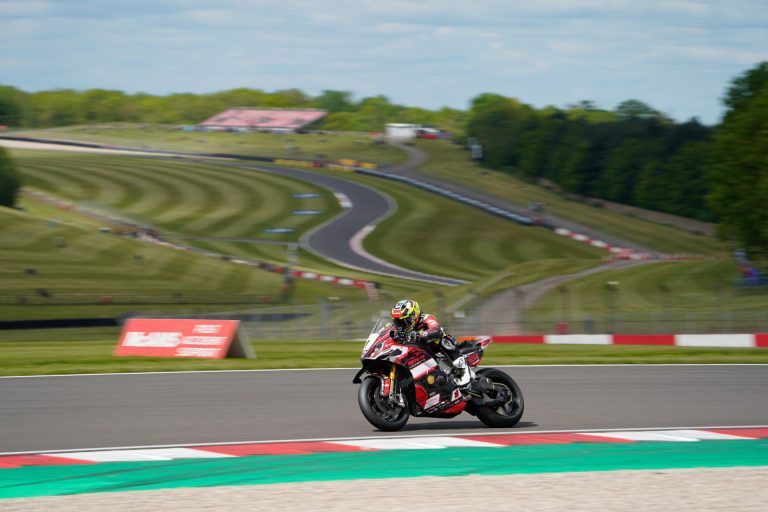 BSB: Ryde Cracks Lap Record at Donington Park