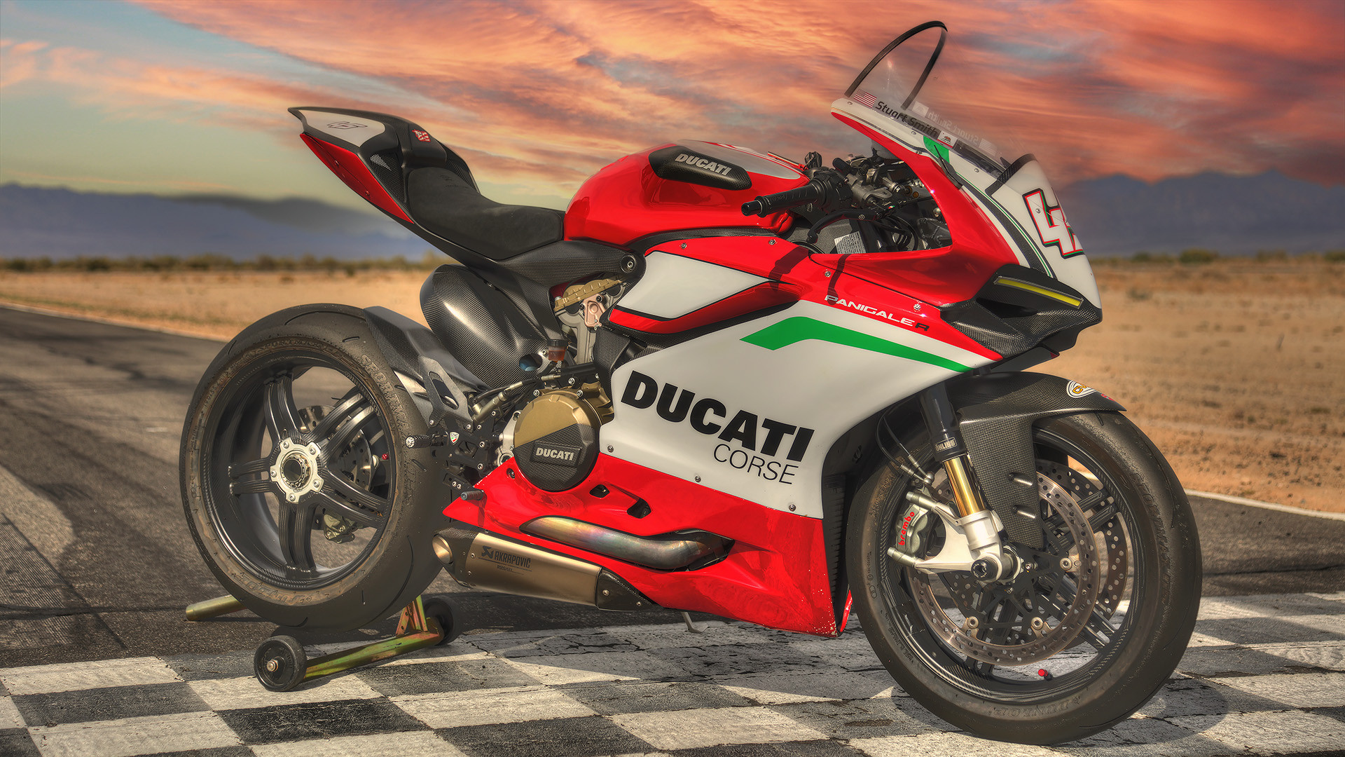 Stuman Rides Video: Building a Super Light Ducati Panigale R Street image