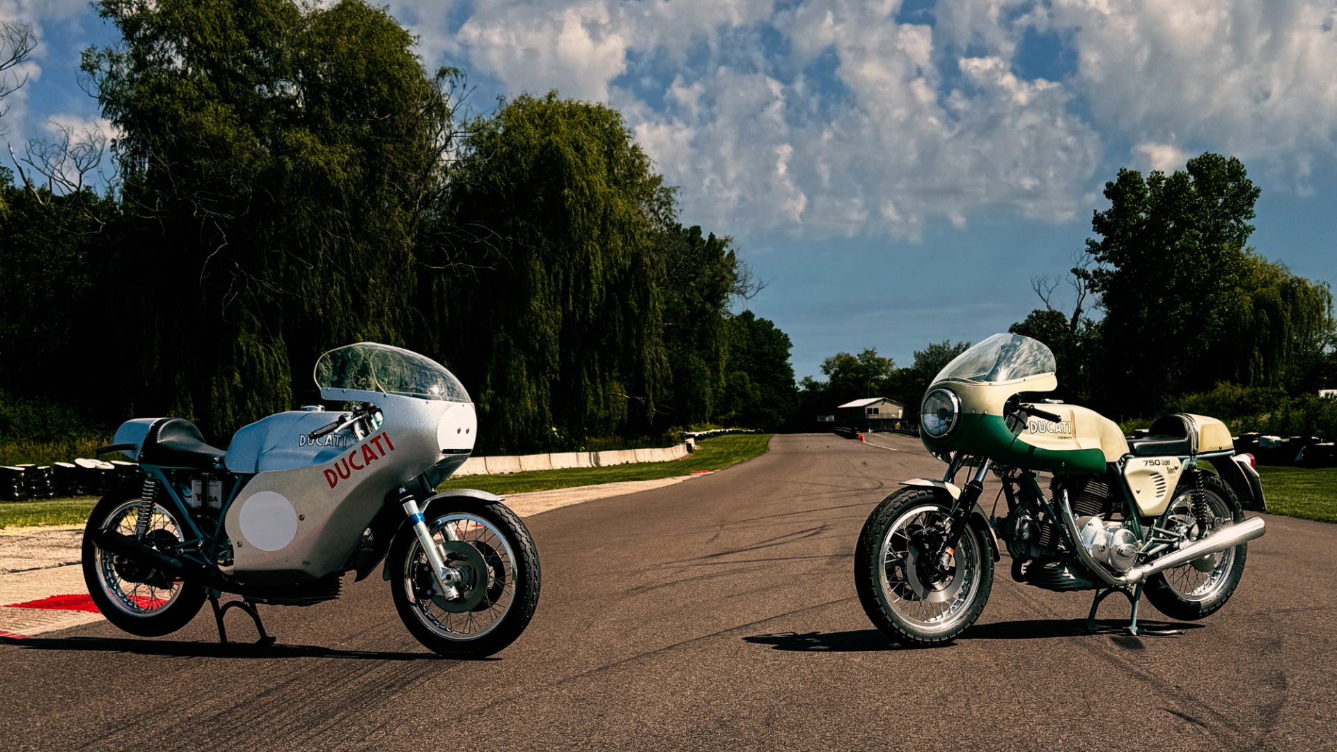 Mecum Auctions: Historic Ducati Pair Headlines Monterey 2026 1