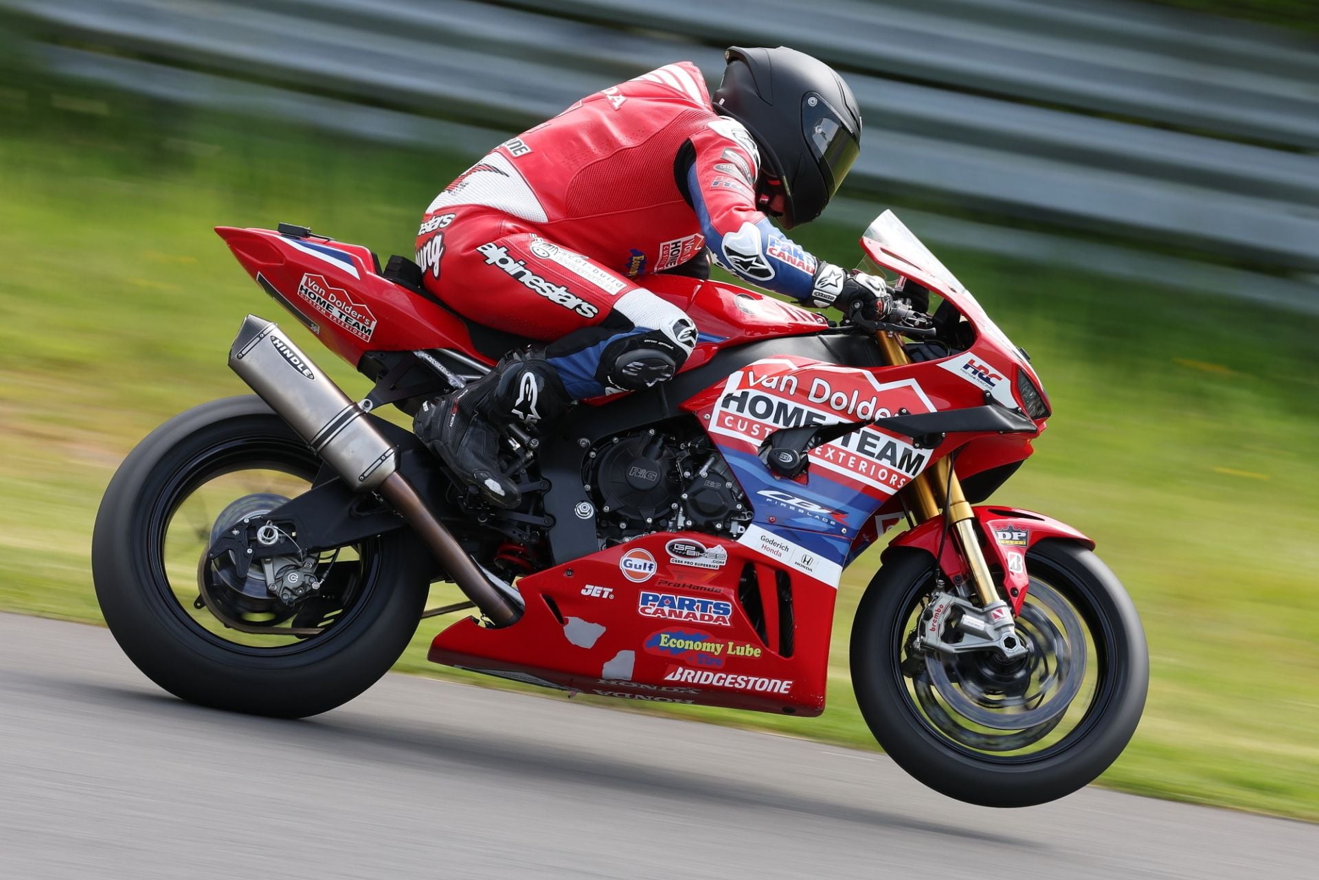 CSBK: Superbike Heads To CTMP image