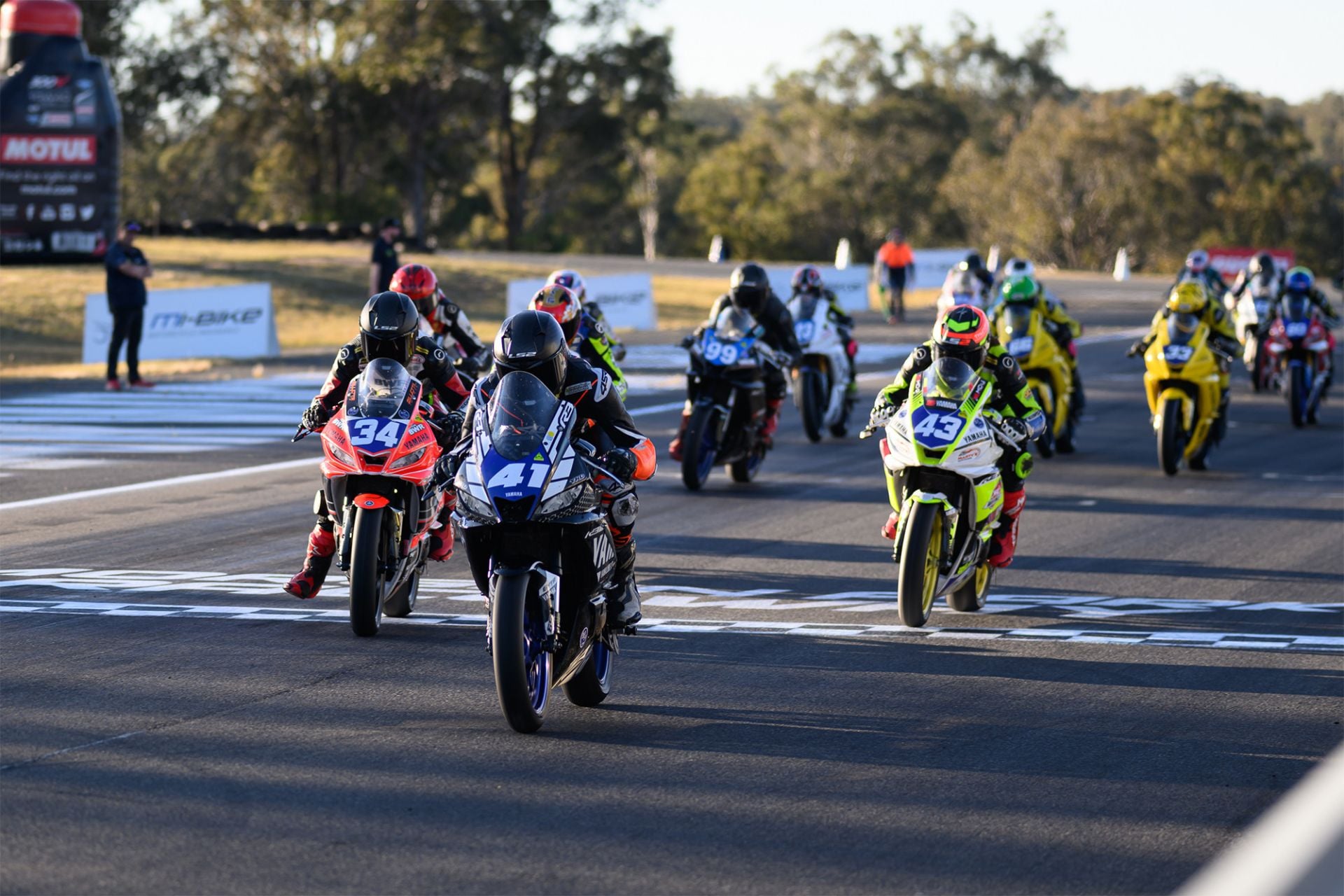 ASBK: Yamaha Australia Continues BLU CRU R3 Cup Sponsorship image