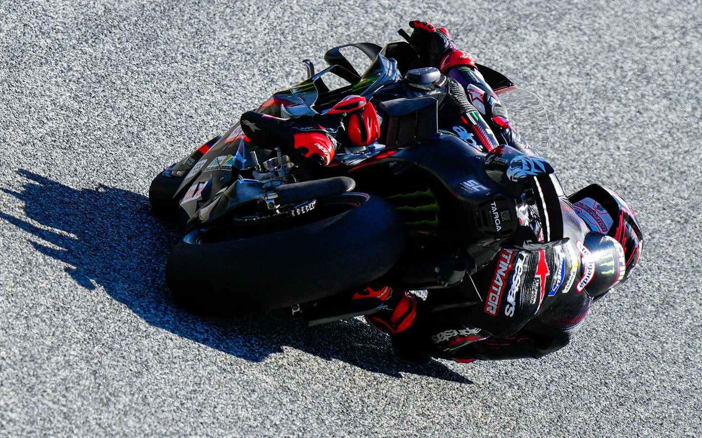 Roadracing World | Motorcycle Riding, Racing & Tech News - Page 19202