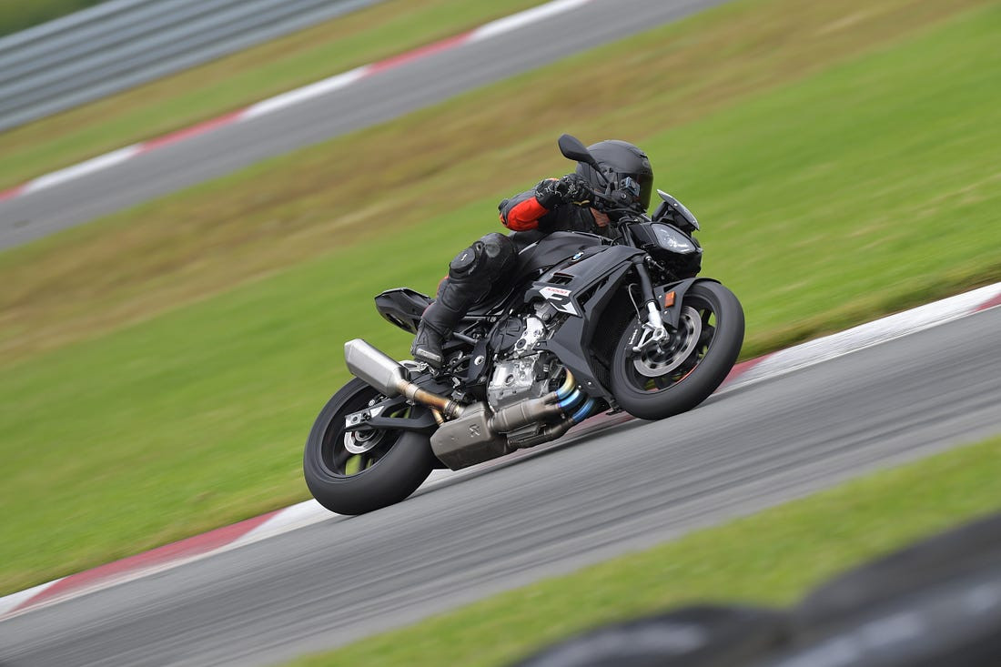 Ken Hill Coaching: Using Data to Improve Lap Times image