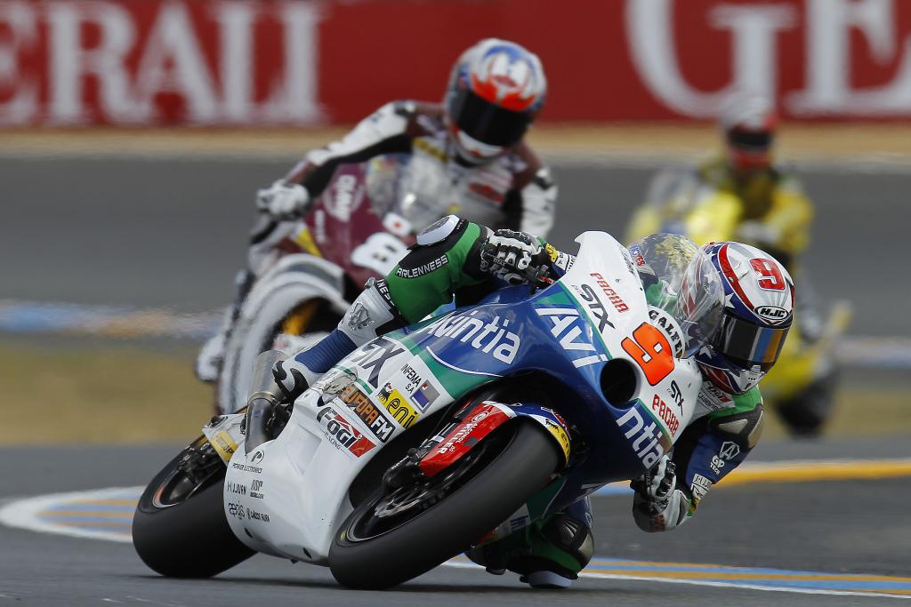 Updated: Bradl Breaks Lap Record, Gets Moto2 Pole Position In France