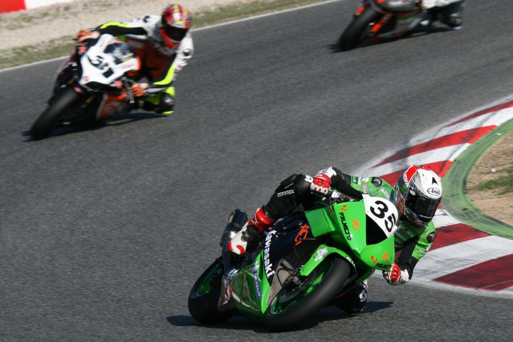 American Kenny Noyes Wins Spanish Formula Extreme Race At Catalunya
