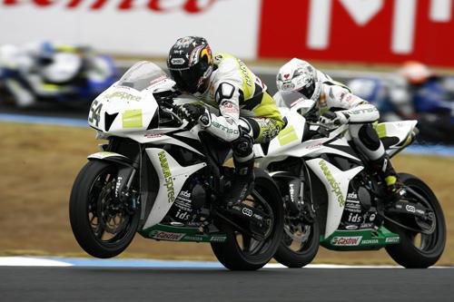 Top Three Separated By 0.153 Second In World Supersport Race At Phillip Island