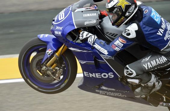 Lorenzo Grabs MotoGP Pole Position As It Dries Out At Motorland Aragon (Updated)