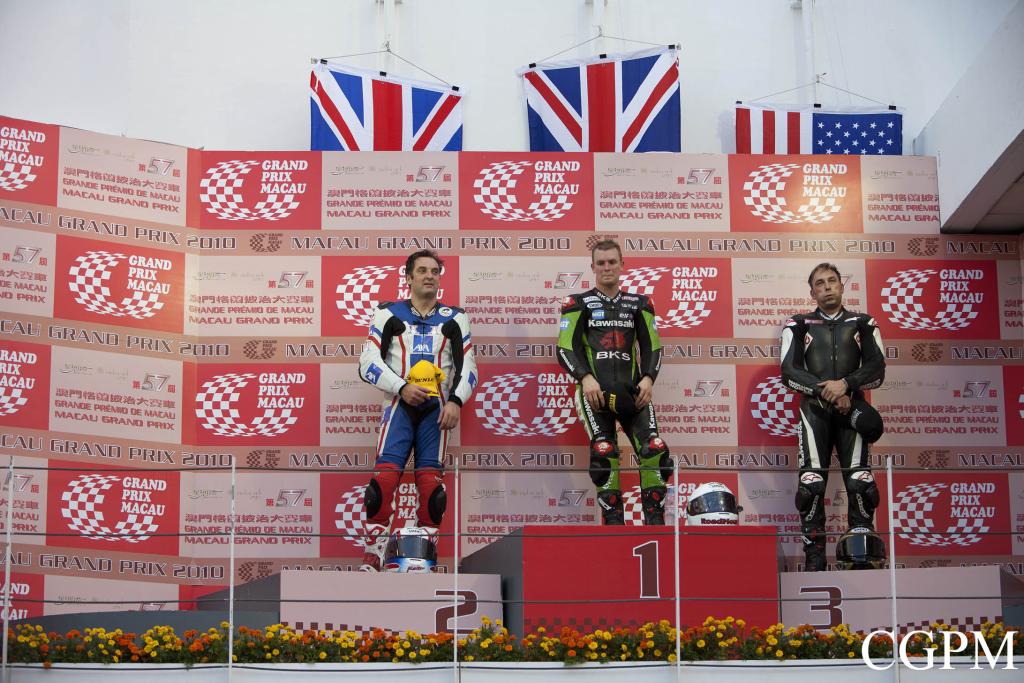 Easton Wins Third Straight Macau Grand Prix, Rutter Takes Second And American Toye Grabs Third