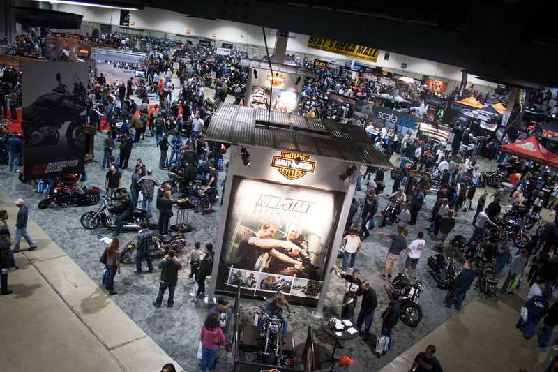 Several Pro Road Racers To Appear At International Motorcycle Show December 6-8 In Long Beach, California