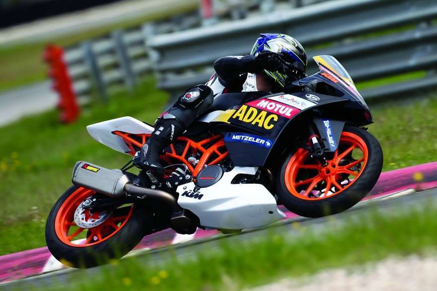 More On The Ktm Rc 390 Cup Racebike - Roadracing World Magazine | Motorcycle  Riding, Racing & Tech News