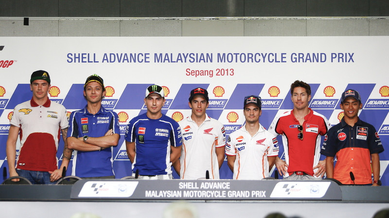 Lorenzo Jokes About FIM's Penalty Ruling On Marquez