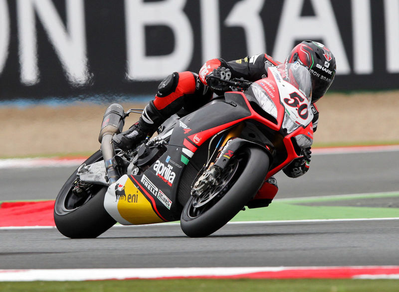 Guintoli On Provisional World Superbike Pole Position At Magny-Cours