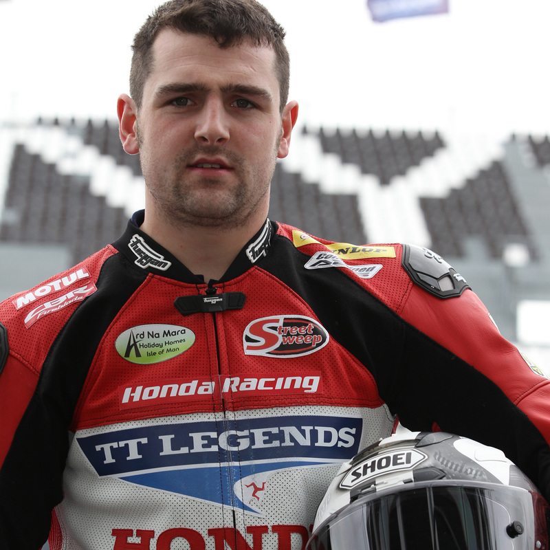 Michael Dunlop Fastest In Superbike Qualifying Tuesday At The North West 200 (Updated)