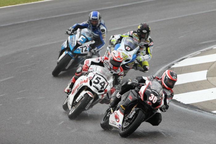 Cardenas And Westby Re-Sign With Team Hammer For 2012