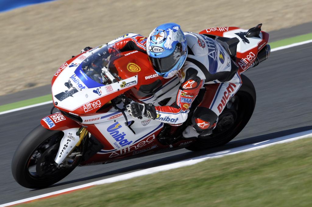 Ducati Brags About Winning Superbike World Championship And FIM Superstock Cup Championship With The 1198. Who Can Blame Them?