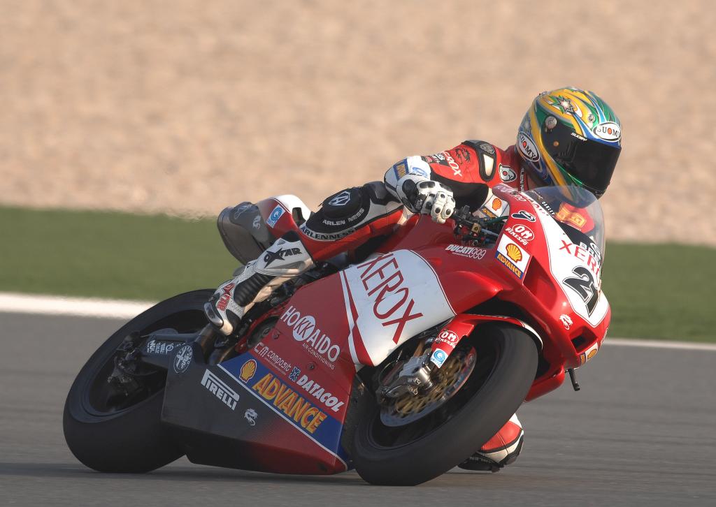 Bayliss Fastest In Pirelli World Superbike Tests On Dirty Track In Windy Qatar