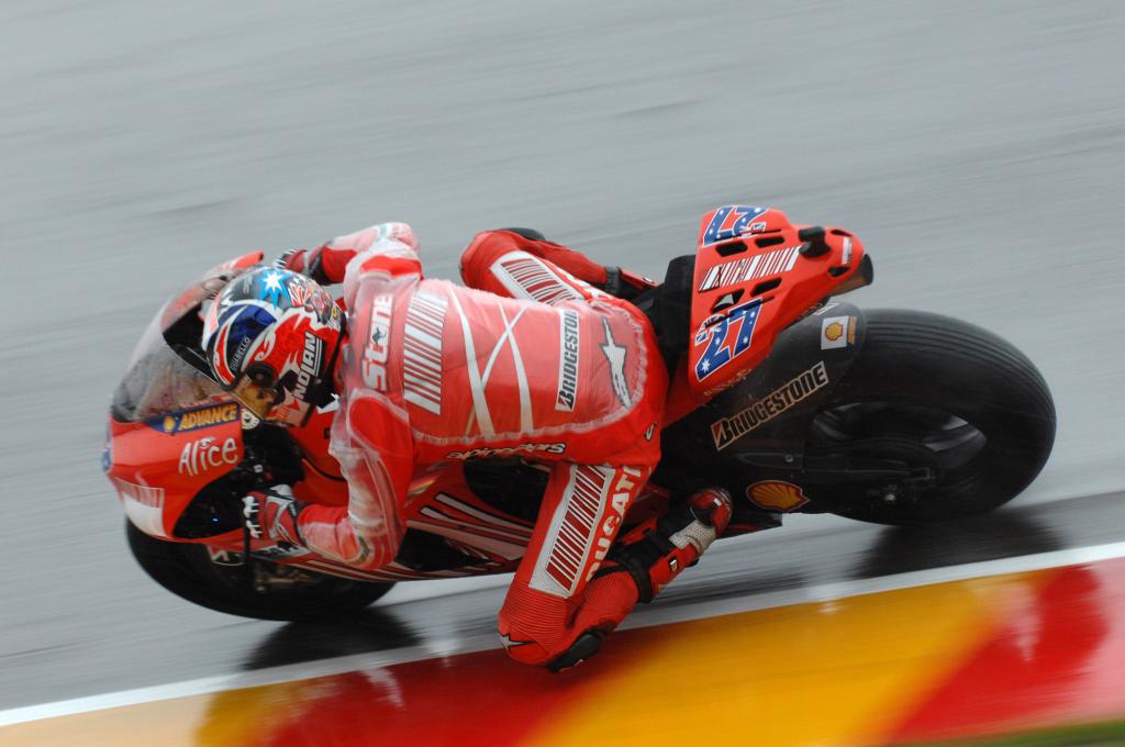 Updated: Stoner, Hopkins, Vermeulen Quickest In Friday Afternoon's Wet Practice At The Italian Grand Prix