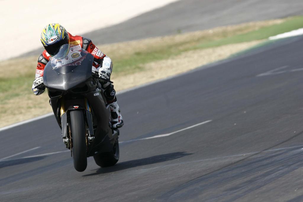Ducati 1098F08 Superbike Racer Makes Public Debut At World Ducati Week At Misano
