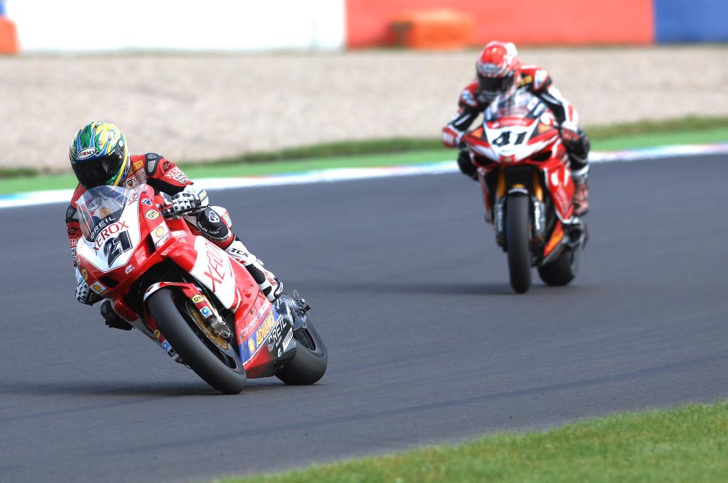 Nakatomi 11th And 15th In World Superbike At Lausitzring