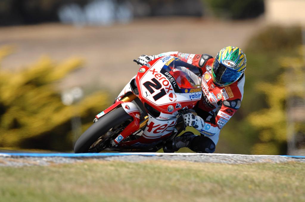 Updated: Bayliss Wins World Superbike Superpole At Phillip Island