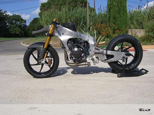 Tech 3 Unveils Its Own Moto2 Racebike Chassis