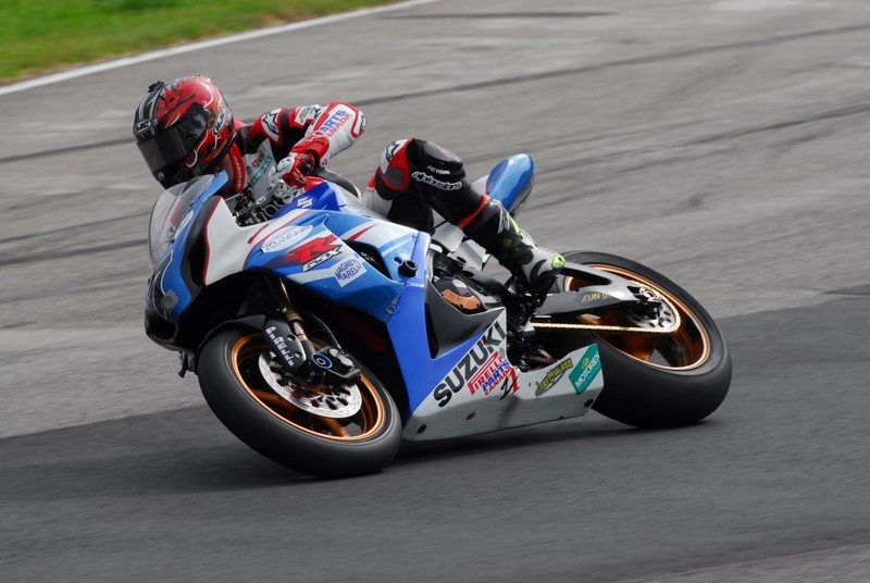 Alex Welsh Wins Mopar Canadian Superbike Race Two At Canadian Tire Motorsport Park