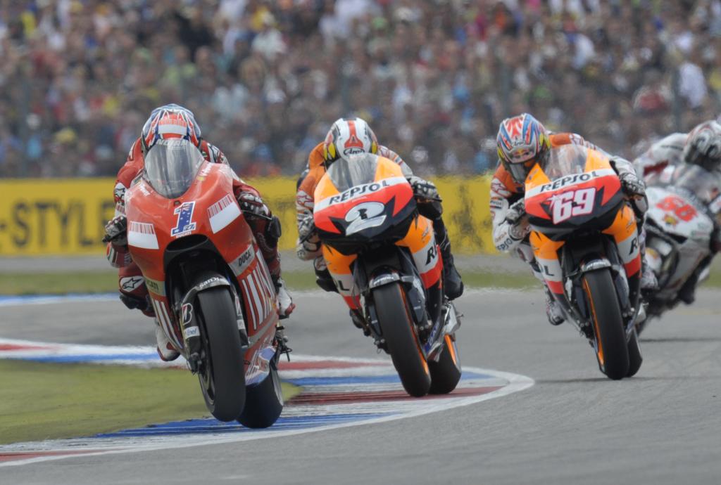 Segunda victoria consecutiva para Stoner, carrea difÃcil para Melandri
