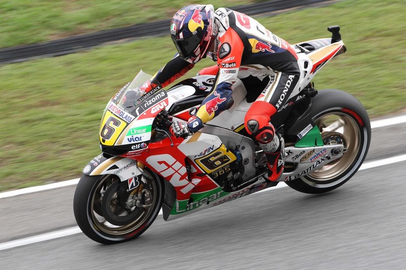 Fractured Right Ankle, Surgery Force Bradl Out Of Malaysian Grand Prix