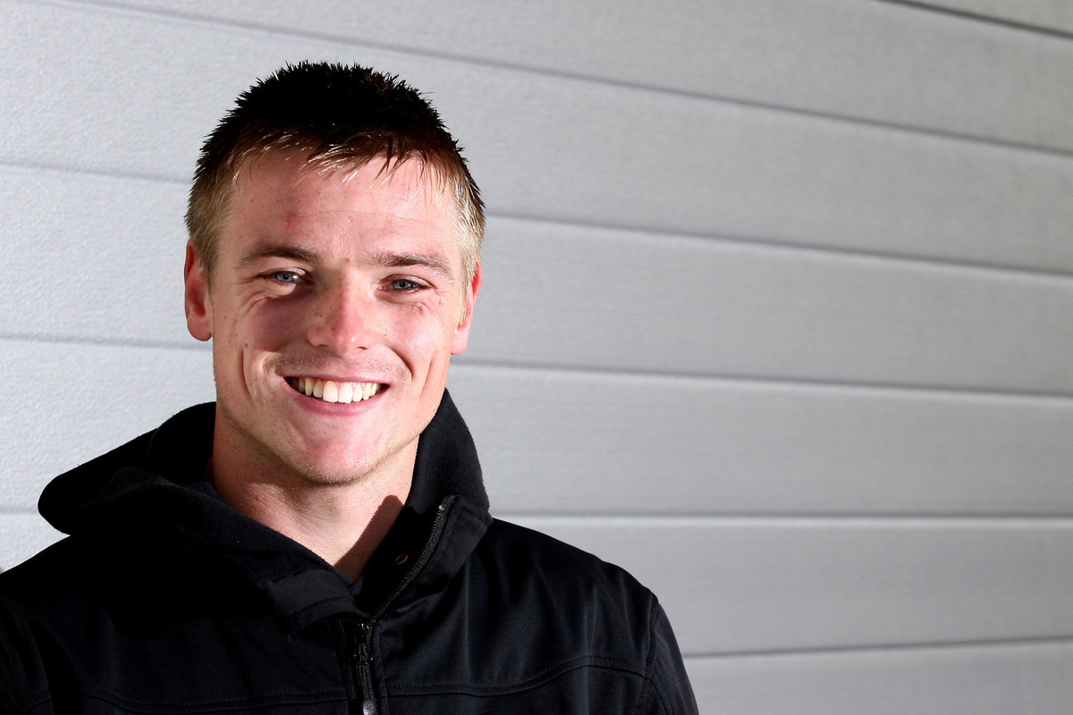 It's Official: British Superbike Champ Alex Lowes To Ride For Voltcom Crescent Suzuki World Superbike Team In 2014