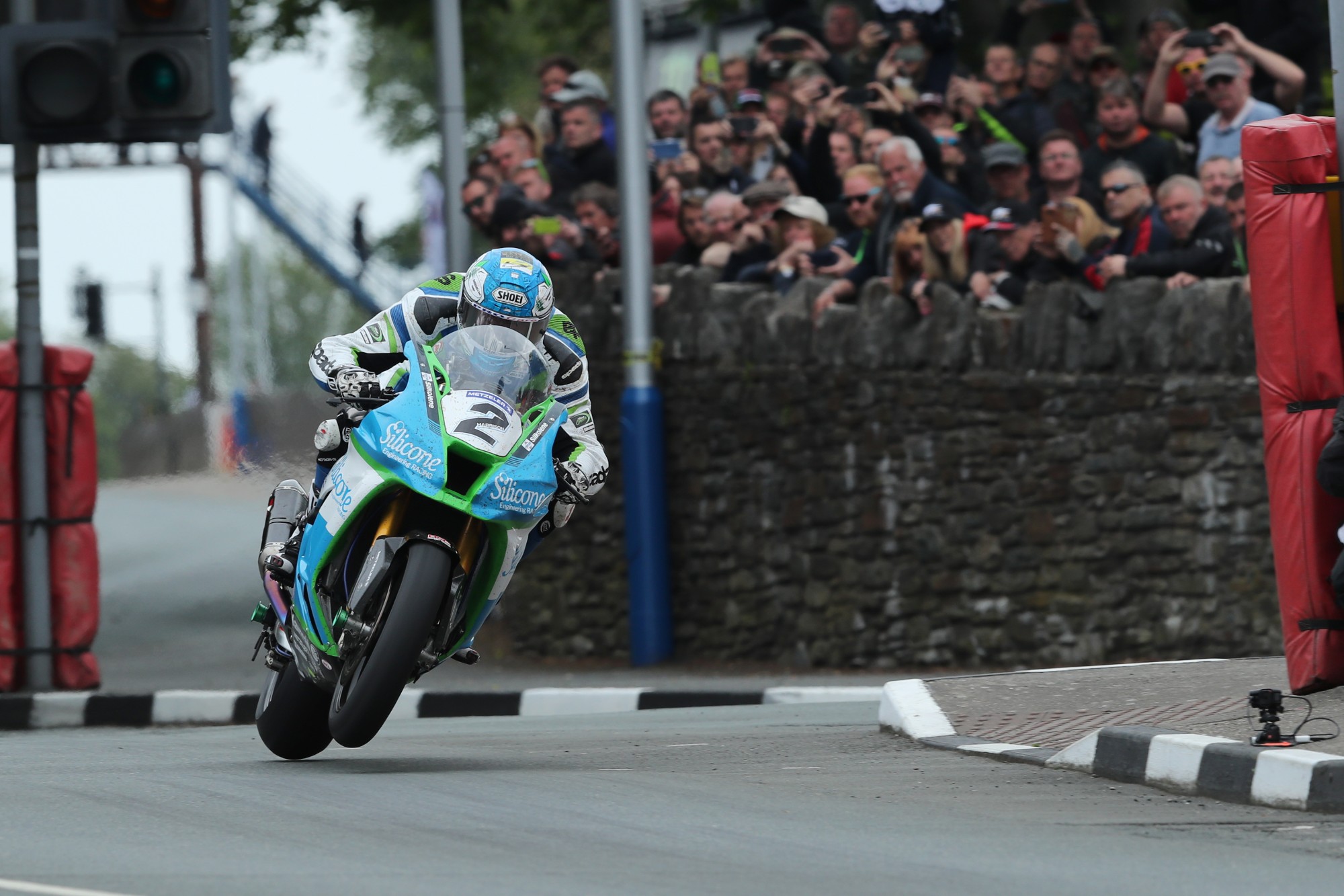 Isle Of Man TT Senior TT Race Report Roadracing World Magazine