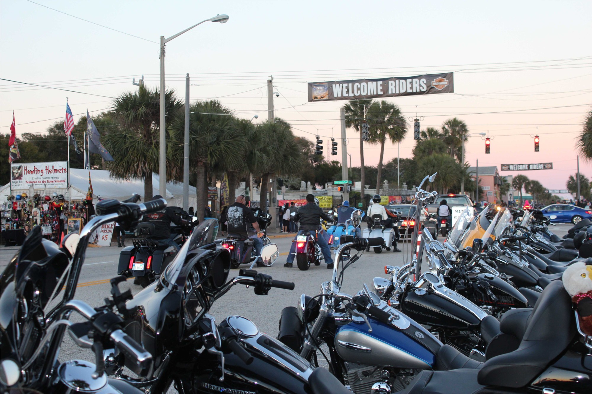 Daytona Bike Week Full Of AMA-Sanctioned Activities, Including The Daytona pic