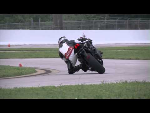 VIDEO: Dunlop Introduces Its New Sportmax Q3 Trackday Tires