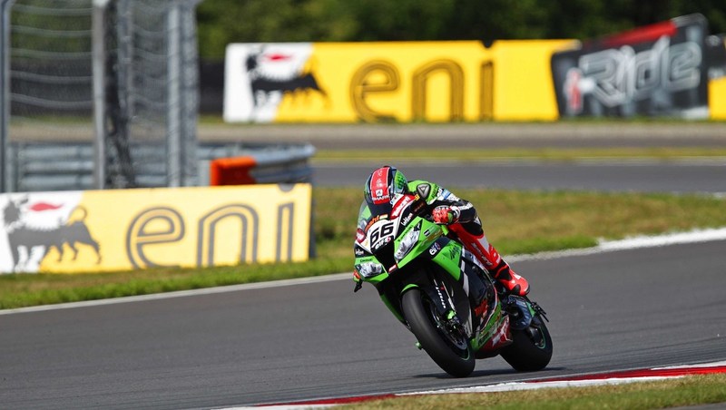 Rain Keeps Sykes On Top Of The Qualifying Order Heading Into World Superbike Superpole In Russia