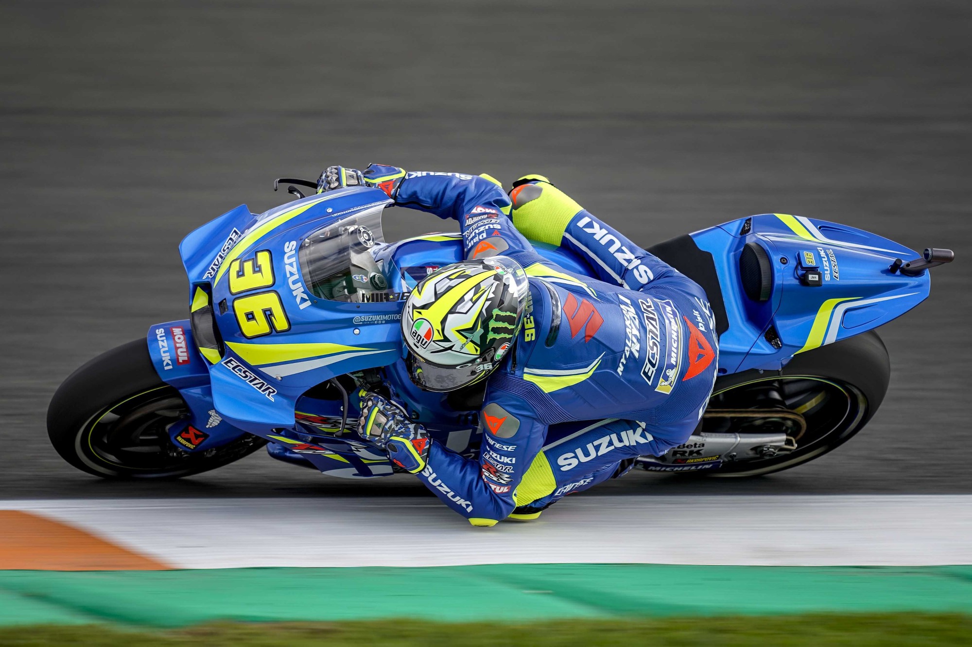 MotoGP Video Go Behind The Scenes During Suzukis Post-Season Tests