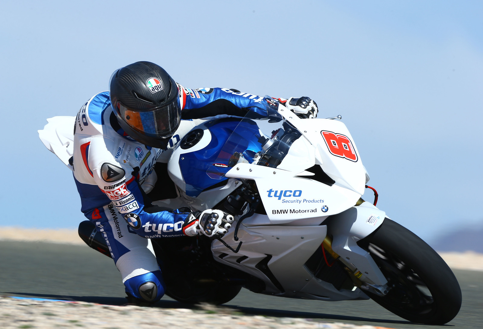 R2 MOTOS: Pilotos da equipe BMW/Dunlop e Hutchinson Ganharam