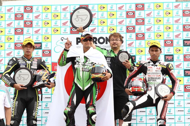 Fujiwara Wins PETRONAS FIM Asia Road Racing Championship 600cc Supersport Race Two At Autopolis