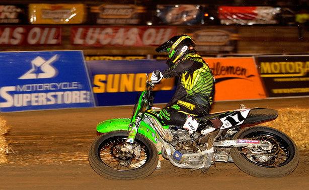 Former Road Racer Henry Wiles Wins Springfield TT AMA Pro Flat Track Race