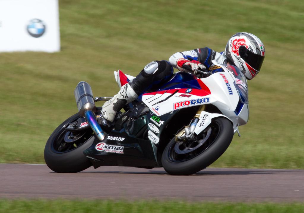 Allerton Wins Australian Superbike Race Two At Barbegallo Raceway