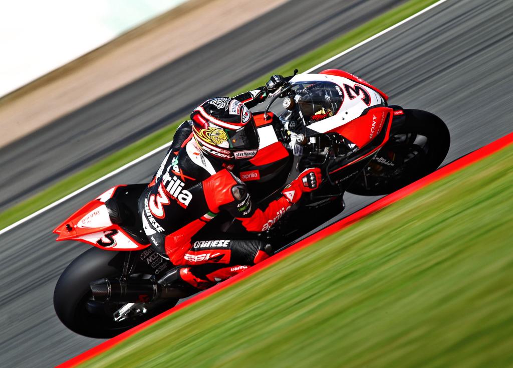 Biaggi Leads Superbike World Championship Into Moscow Raceway